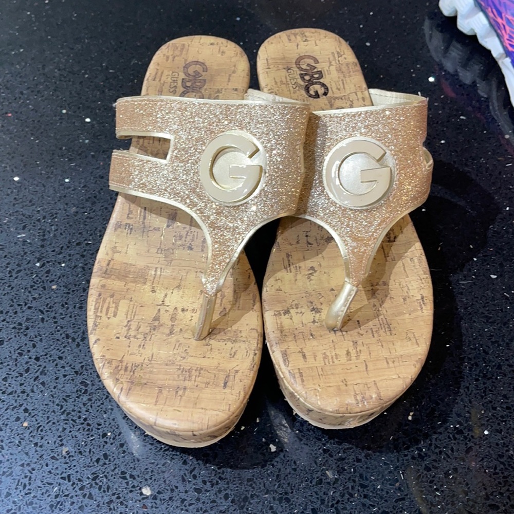 Guess Sandals sz 8 1/2 #2004
